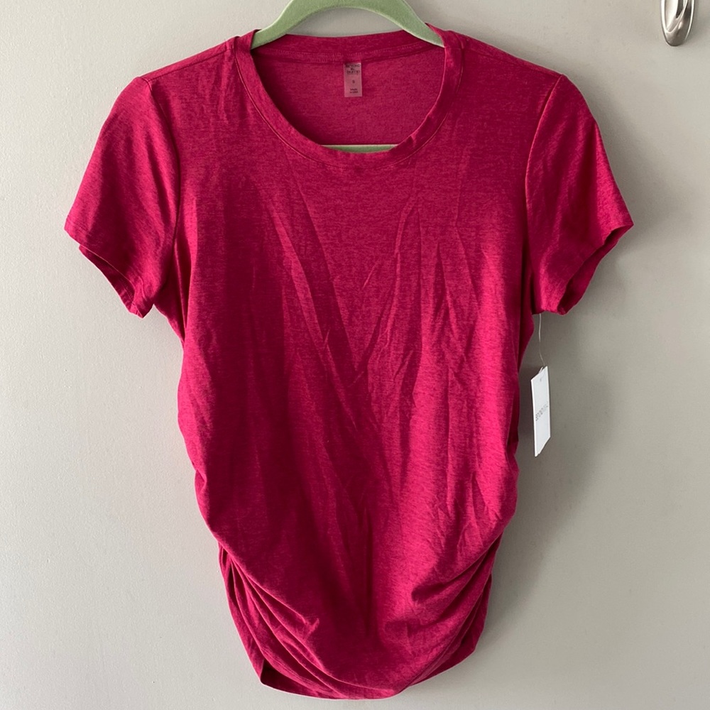 Stitch Fix Beyond the Bump Yoga Ruched Maternity Tee Small